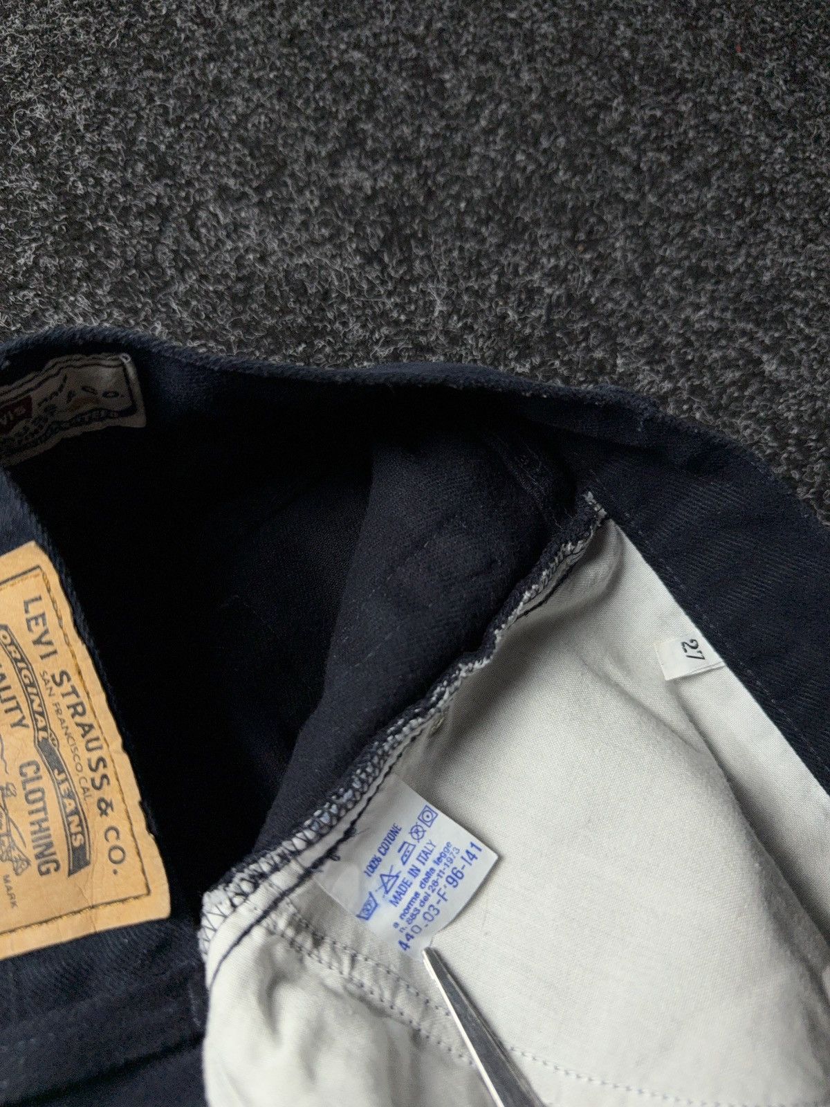 Levi's Vintage Clothing Rare RETRO 80s Levi’s 440 Navy Corduroy Pants Made in It Size 27" / US 4 / IT 40 - 11 Thumbnail