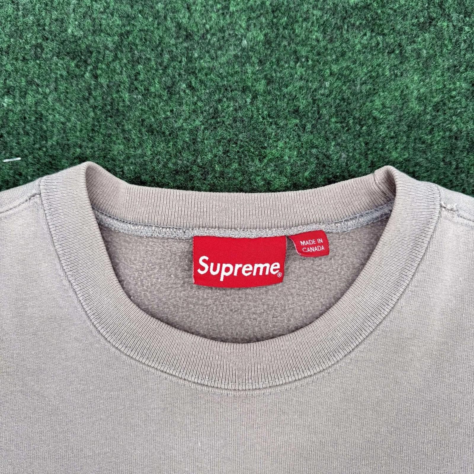 Supreme Supreme Small Box Logo Crew Neck Grey S Size US S / EU 44-46 / 1 - 4 Thumbnail