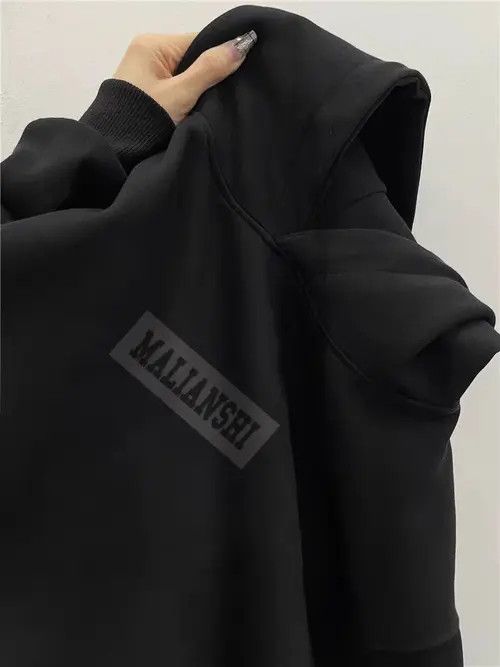 Designer Vintage Letter Print Thickened Loose Hooded Sweatshirt Size US L / EU 52-54 / 3 - 7 Thumbnail