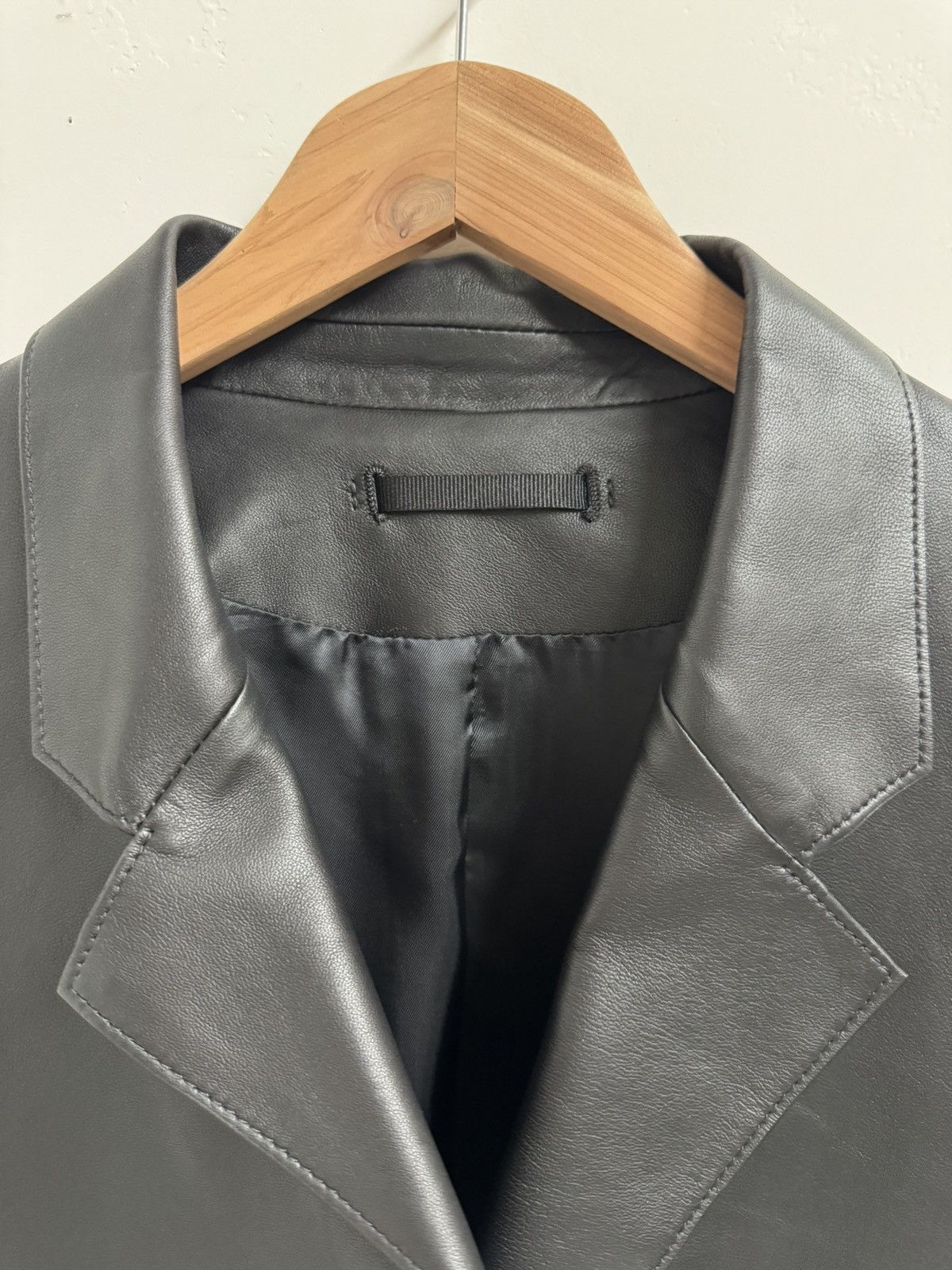 Cos COS Black Leather Blazer – Lambskin – Size 40R – Minimalist Size US M / EU 48-50 / 2 - 5 Thumbnail