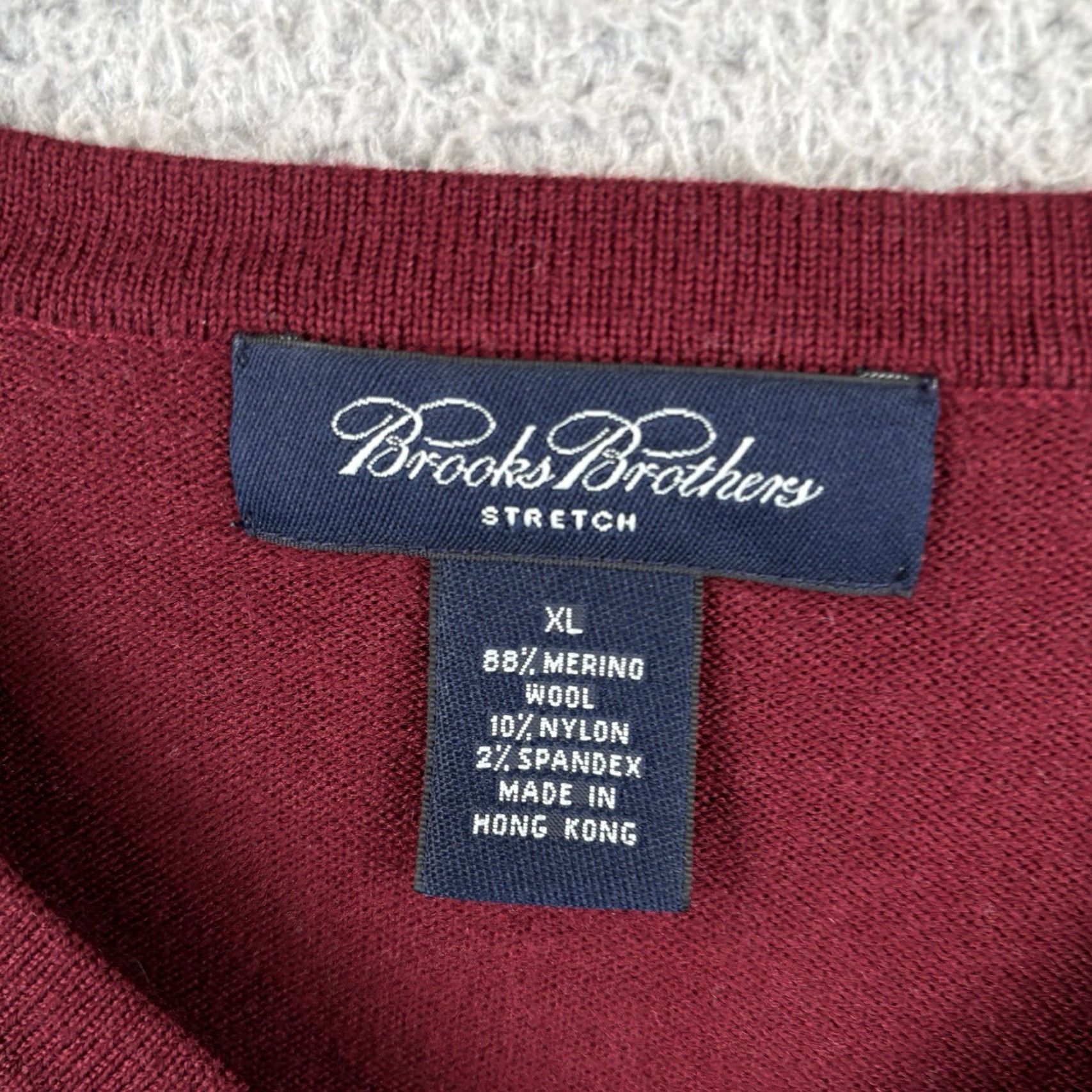 Brooks Brothers Brooks Brothers Sweater Mens XL V-Neck Burgundy Merino Wool Blend Knit Pullover Size US XL / EU 56 / 4 - 3 Thumbnail