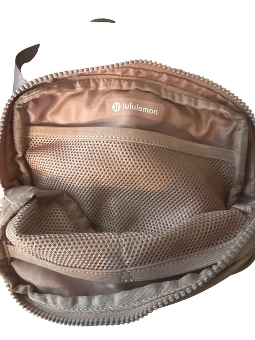 Lululemon EUC Lululemon everywhere belt bag 1L mauve pink Size ONE SIZE - 4 Thumbnail