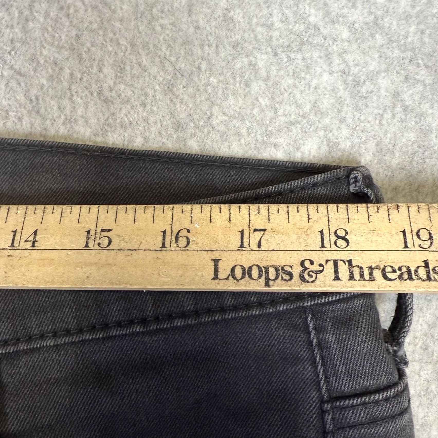 Levi's VINTAGE Levis 569 Jeans 36x32 Black Ankle Length Relaxed Straight Mens Hole Size US 36 / EU 52 - 2 Thumbnail