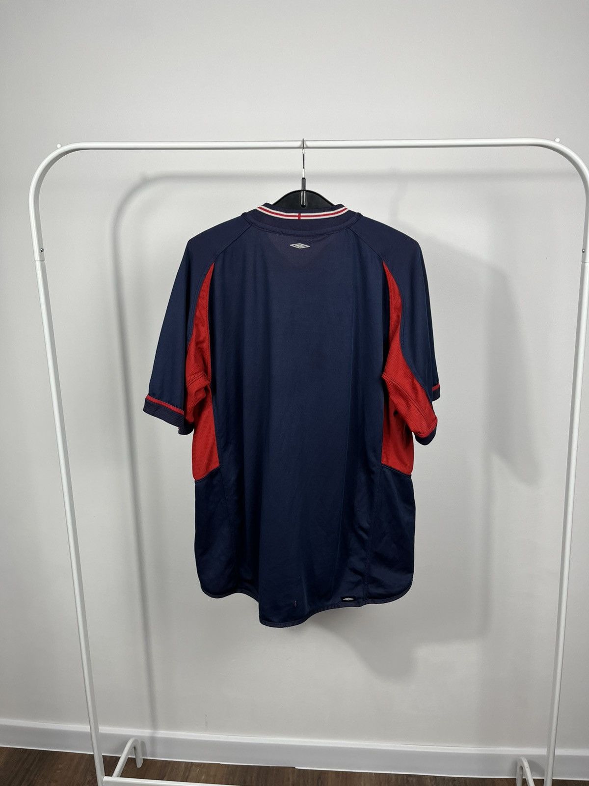Umbro Vintage Umbro England Reversible Football Jersey Red Navy 00 Size US XL / EU 56 / 4 - 10 Thumbnail