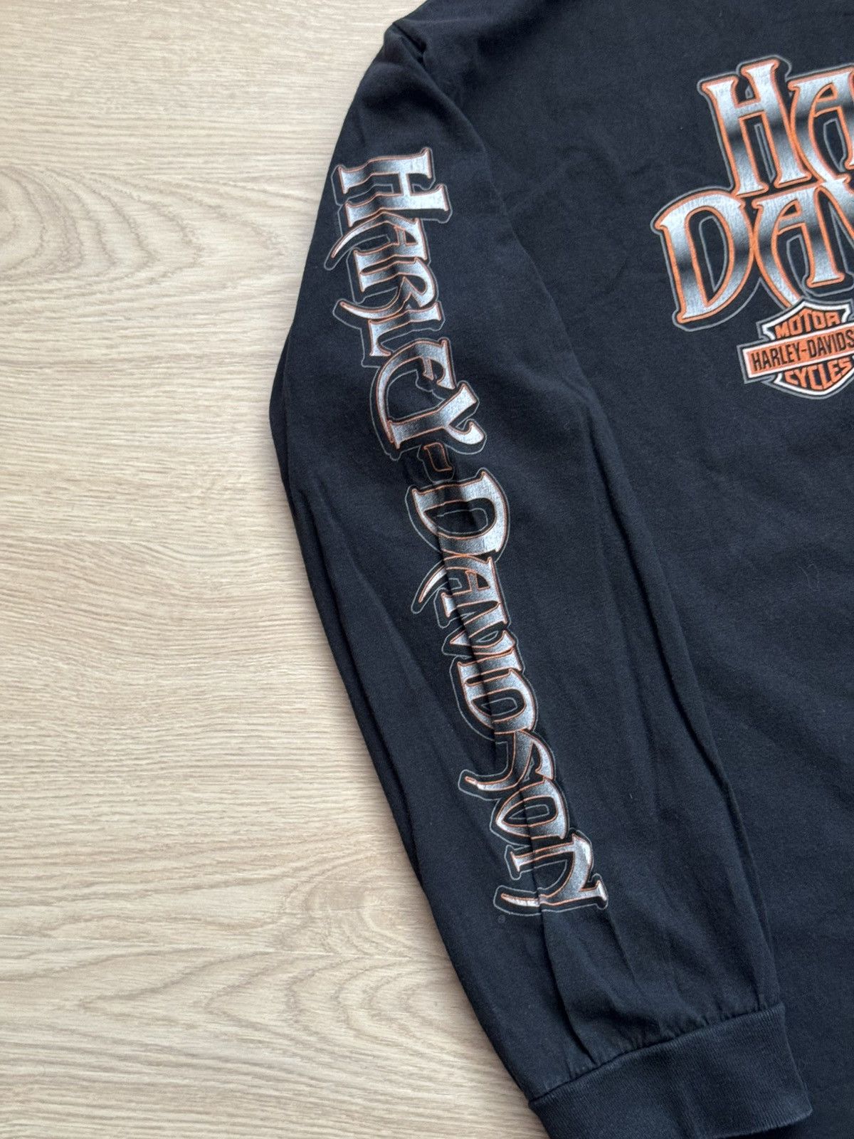 Vintage Vintage Harley Davidson Graceland y2k Faded Long Sleeve Size US L / EU 52-54 / 3 - 3 Thumbnail