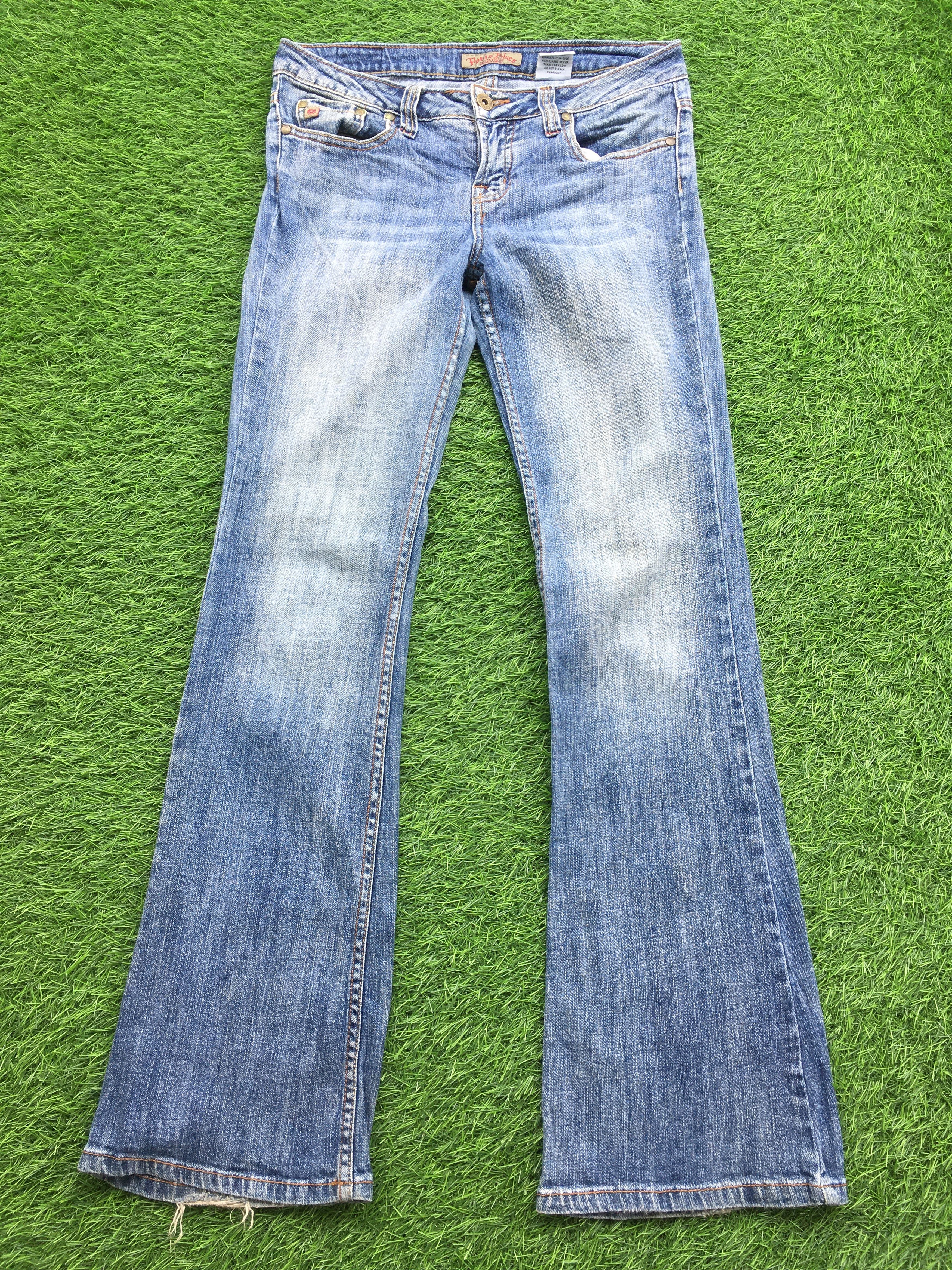 Japanese Brand Paris Blues Low Rise Bootcut Jeans D-979 Size 28" / US 6 / IT 42 - 1 Thumbnail