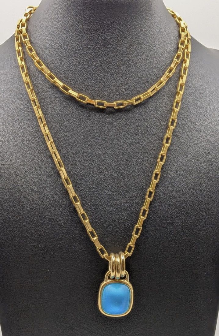 Givenchy Authentic Givenchy Blue Moon Gold Tone Pendant Size ONE SIZE - 1 Thumbnail