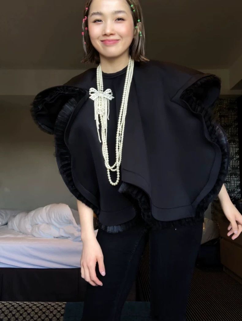 Comme des Garcons Comme Des Garcons Petal Top Size S / US 4 / IT 40 - 1 Thumbnail