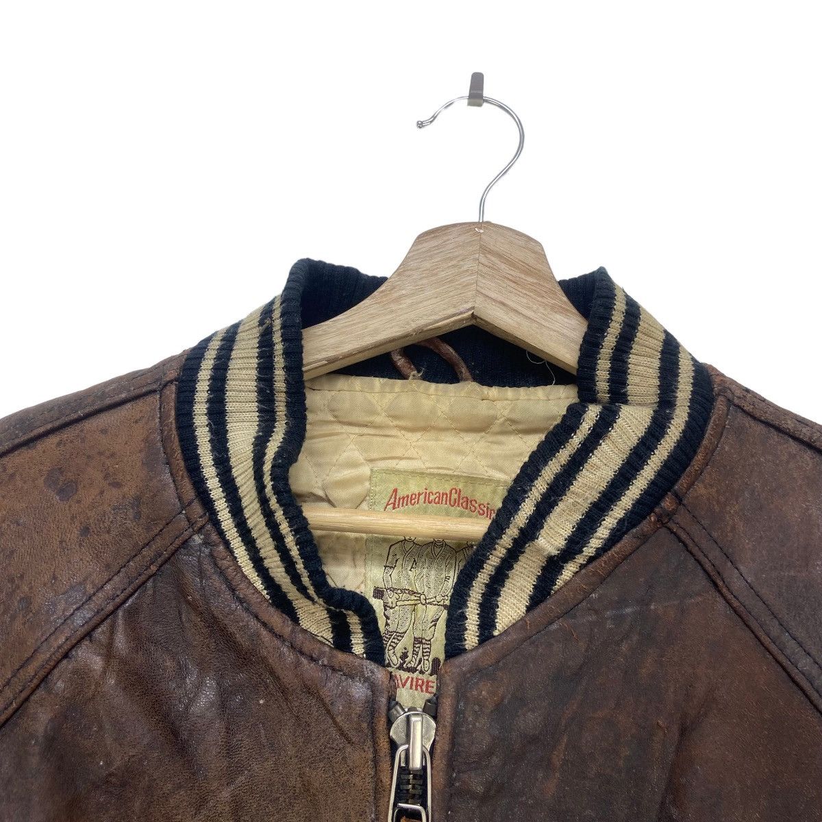 Avirex Vintage Avirex Ltd Normandy Campaign England 1942-43 Leather Size US M / EU 48-50 / 2 - 13 Thumbnail