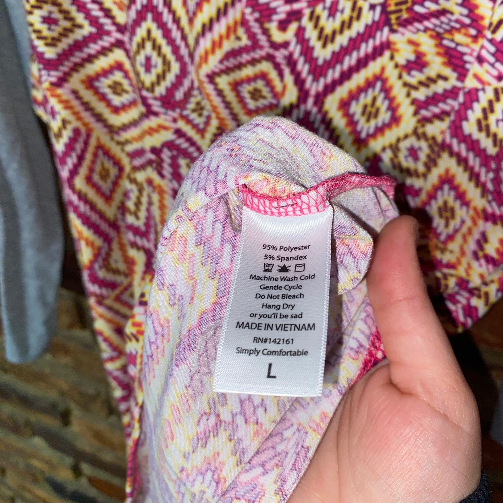 Other LuLaRoe Multicolored Geometric Long Sleeve Top Size Large Size L / US 10 / IT 46 - 4 Thumbnail