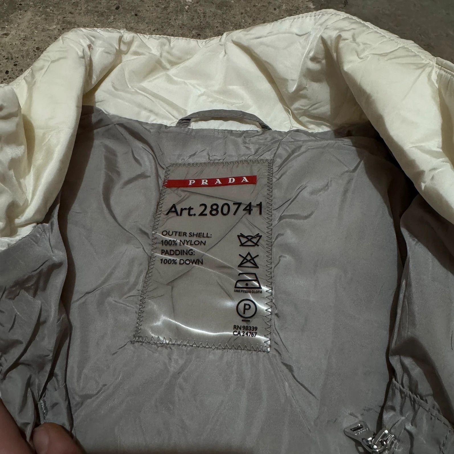 Prada Vintage Prada sport ski winter puffer jacket Size S / US 4 / IT 40 - 10 Thumbnail