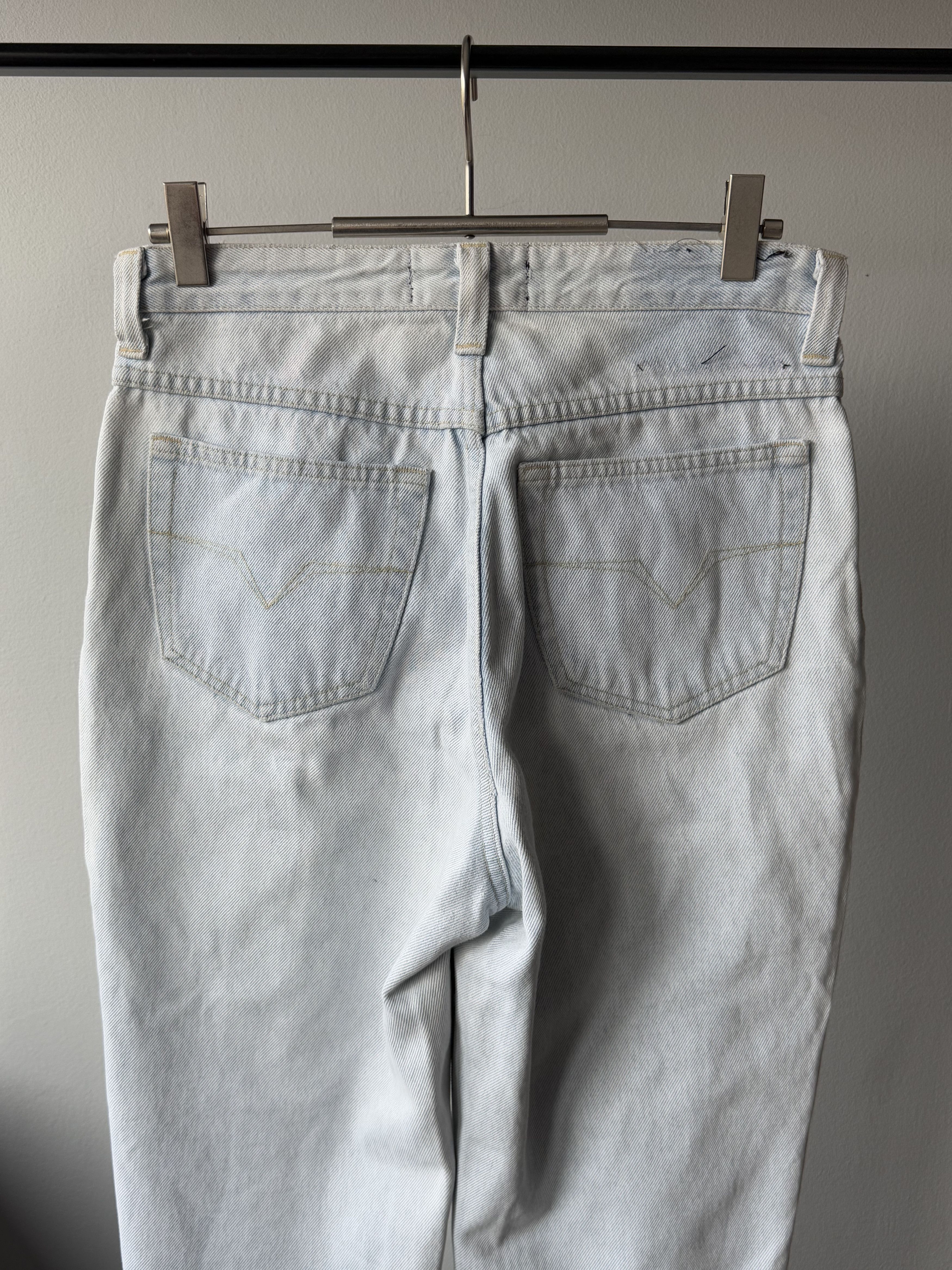 Versace Jeans Couture Vintage 90's Versace Jeans Couture Light Blue Denim Jeans Size US 30 / EU 46 - 3 Thumbnail