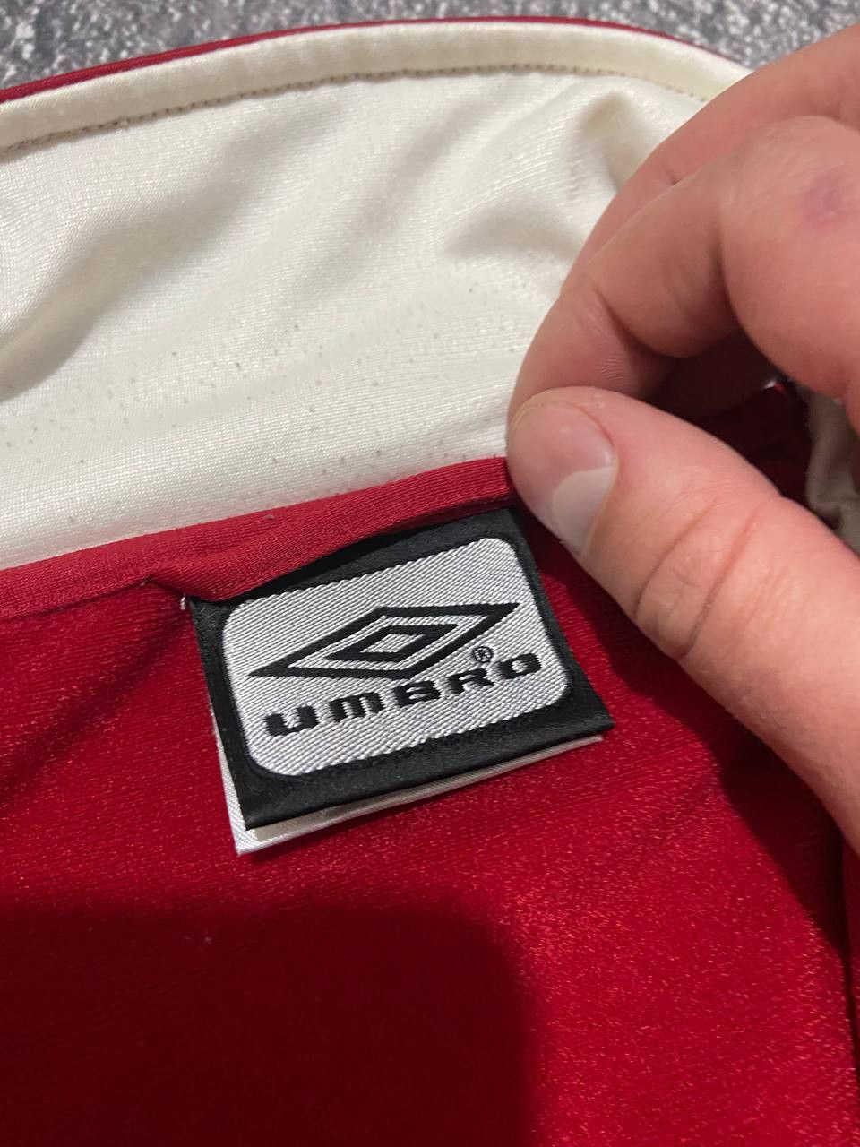 Umbro Vintage Umbro England 90s football track jacket Size US M / EU 48-50 / 2 - 6 Thumbnail