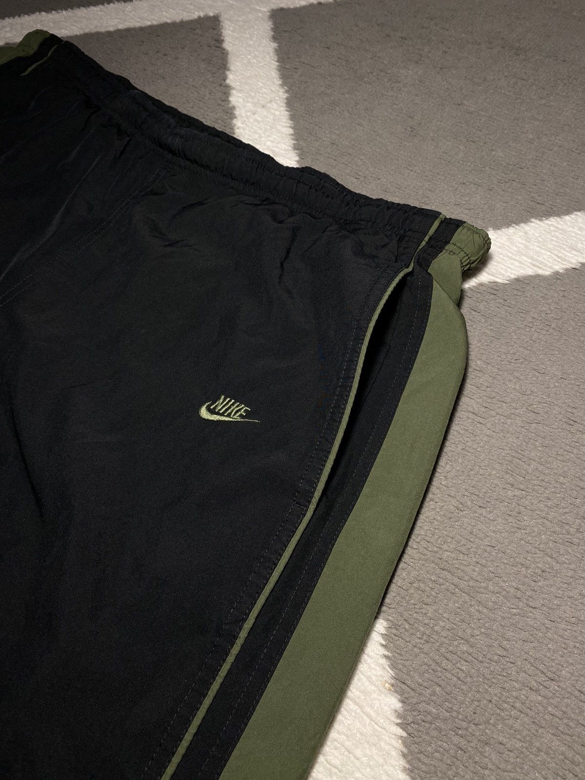 Nike × Vintage Vintage 00’s Nike Baggy Fit Sweatpants Trackpants Size US 34 / EU 50 - 10 Thumbnail
