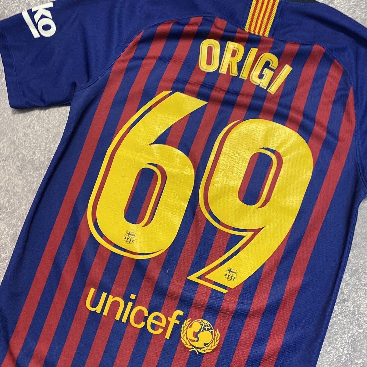 Other Men’s Nike FC Barcelona Origi football player jersey Size US S / EU 44-46 / 1 - 15 Thumbnail