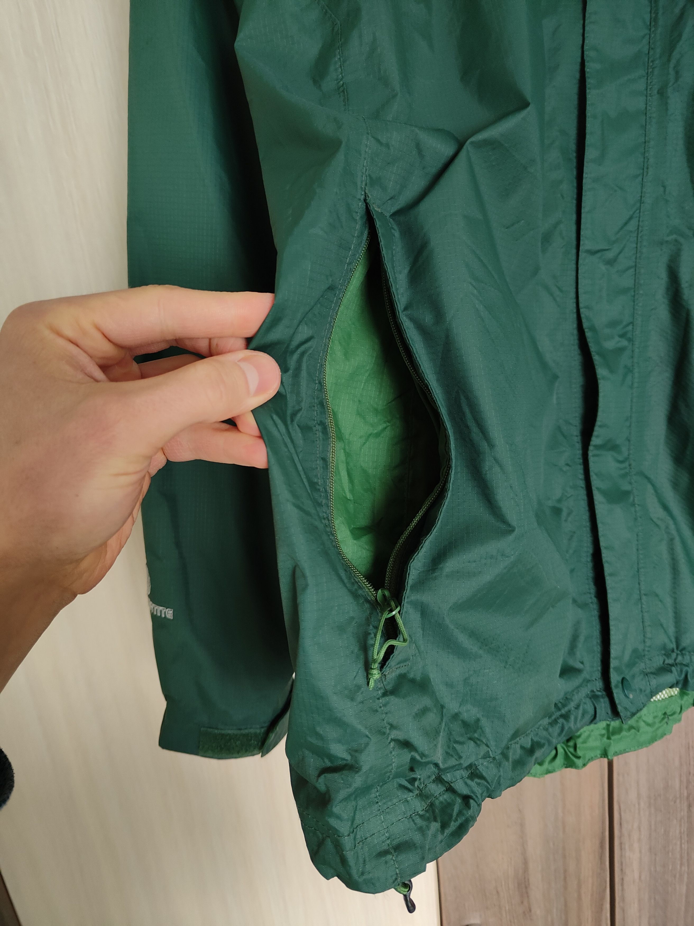Karrimor Karrimor windbreaker jacket L-XL travel outdoor jacket Size US L / EU 52-54 / 3 - 6 Thumbnail