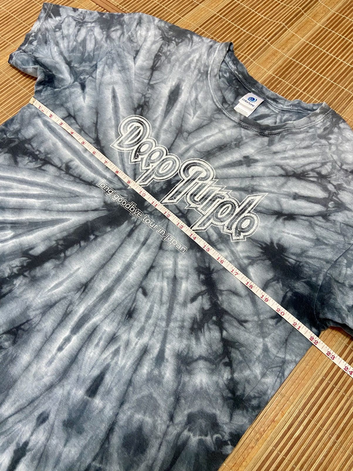 Band Tees DEEP PURPLE LONG GOODBYE TOUR IN JAPAN TYE DYE TEE Size US L / EU 52-54 / 3 - 3 Thumbnail
