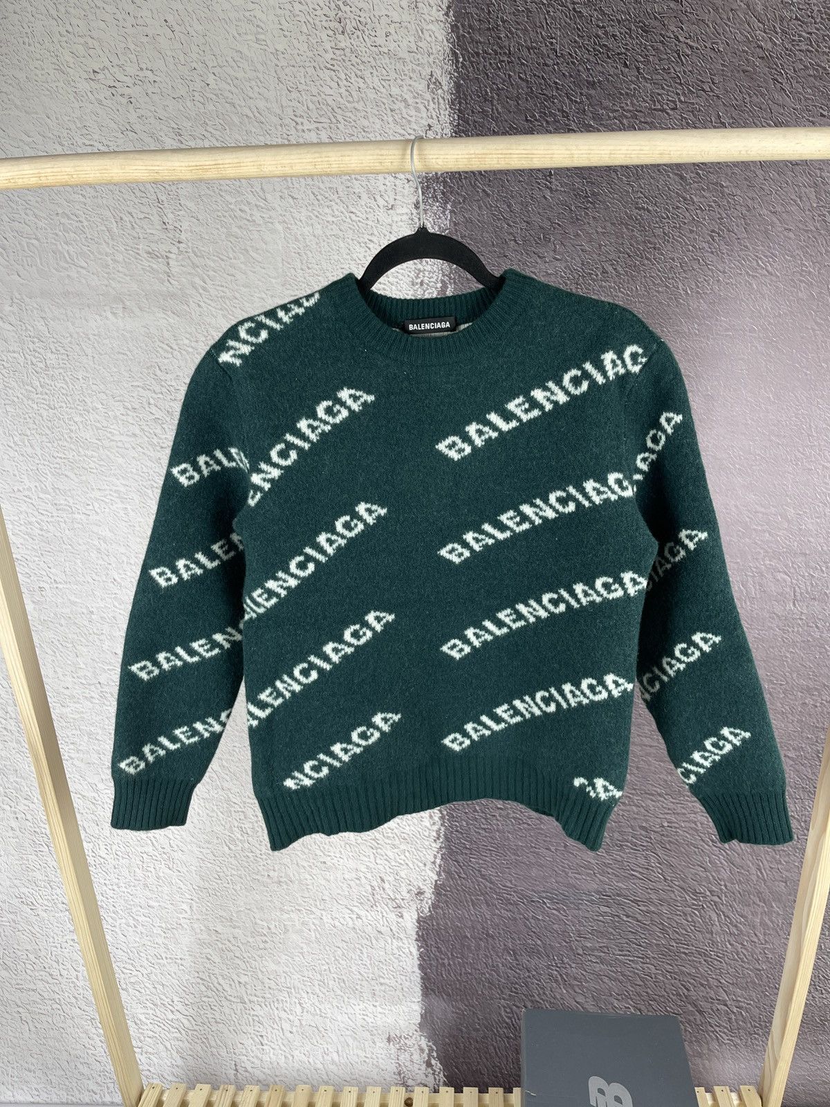 Balenciaga Balenciaga multi logo green wool sweater size S Size S / US 4 / IT 40 - 2 Thumbnail