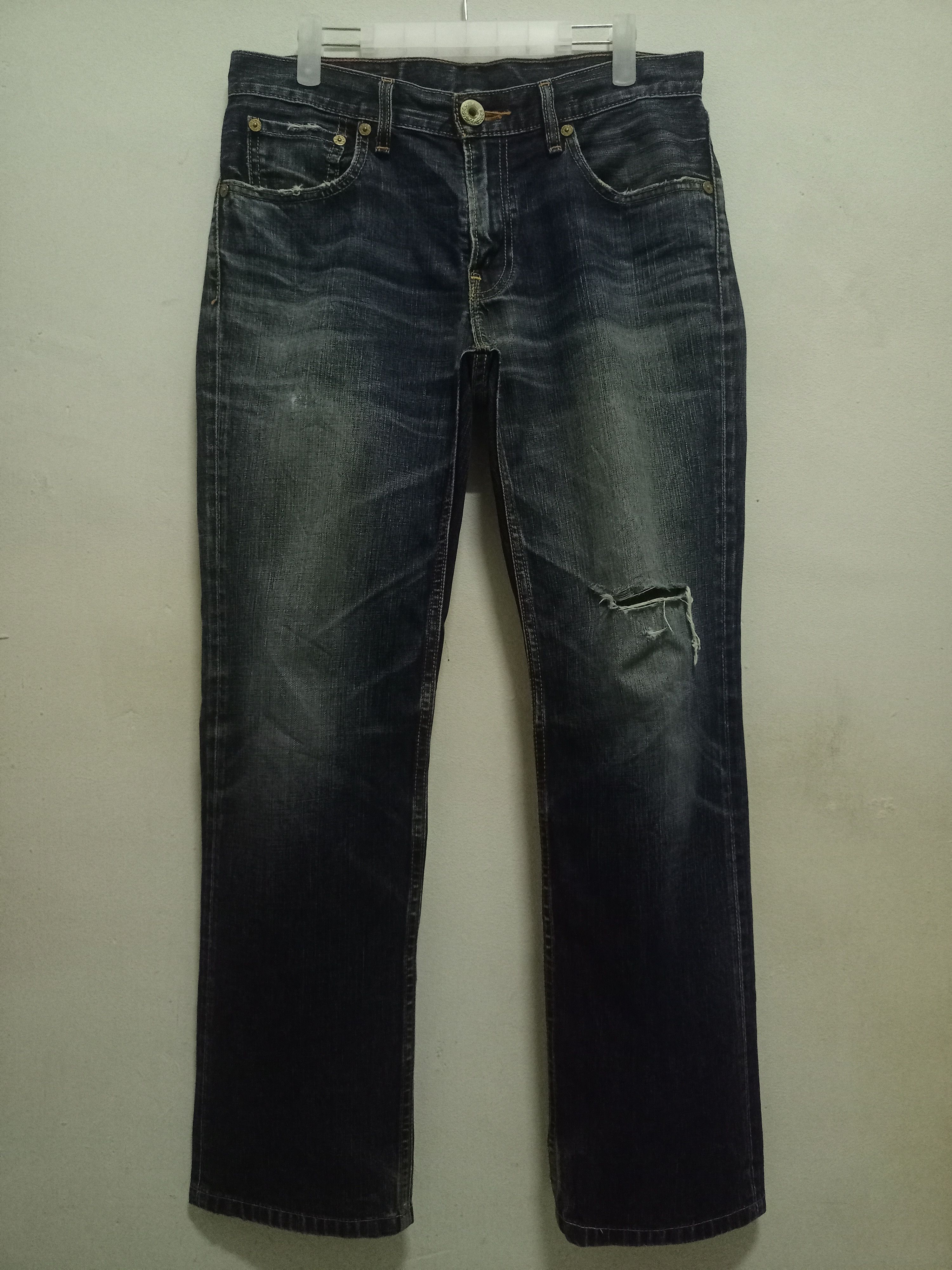 Levi's Vintage 90s Levis 502 Mud Wash Distressed Loose Jeans 32x30 Size US 32 / EU 48 - 1 Thumbnail