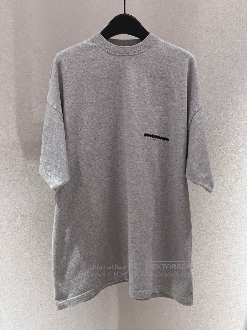 Balenciaga Balenciaga Gray Striped Letter Logo Short Sleeve T-Shirt Size US S / EU 44-46 / 1 - 1 Thumbnail