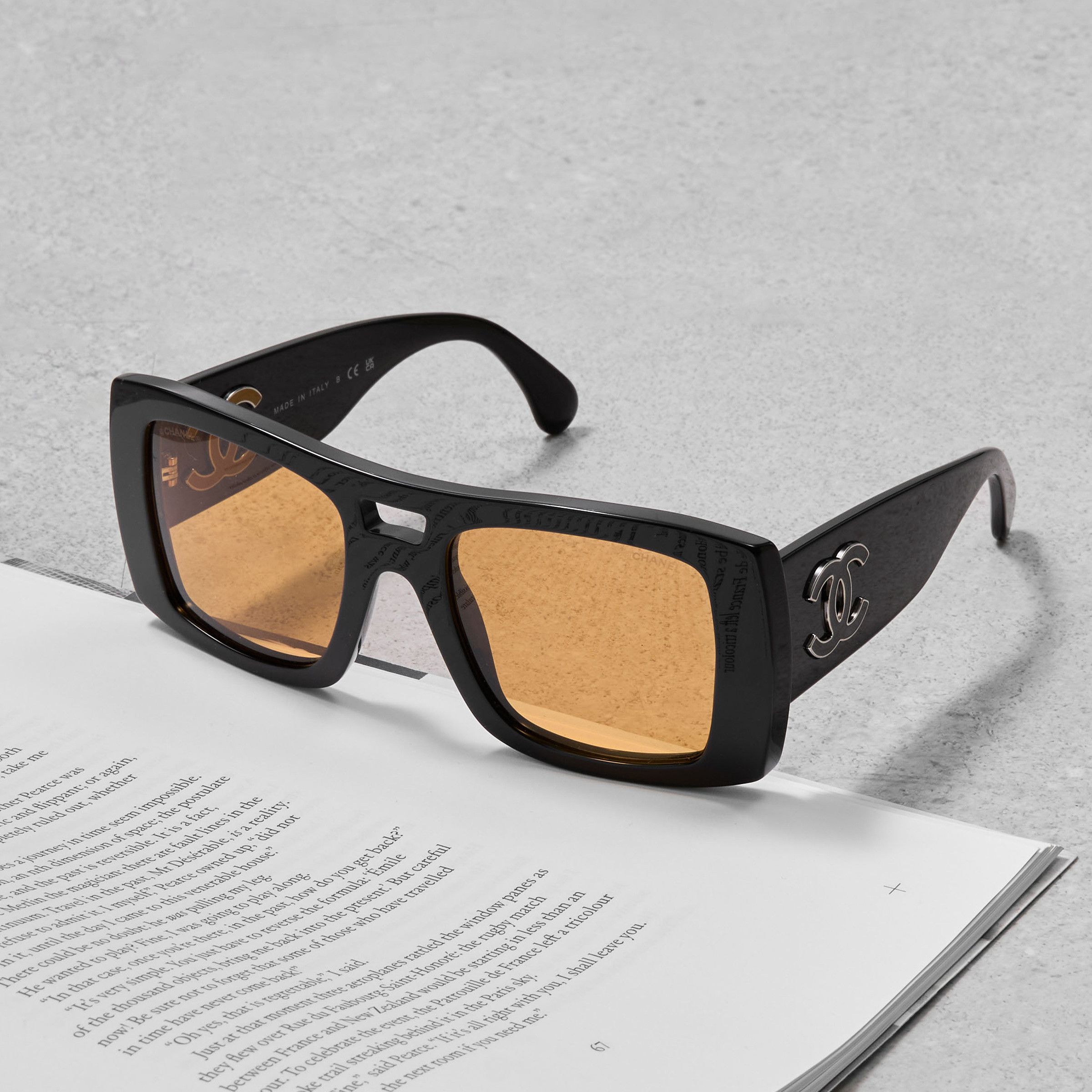 Chanel CHANEL 0CH5539 1799/7 Sunglasses Size ONE SIZE - 2 Thumbnail