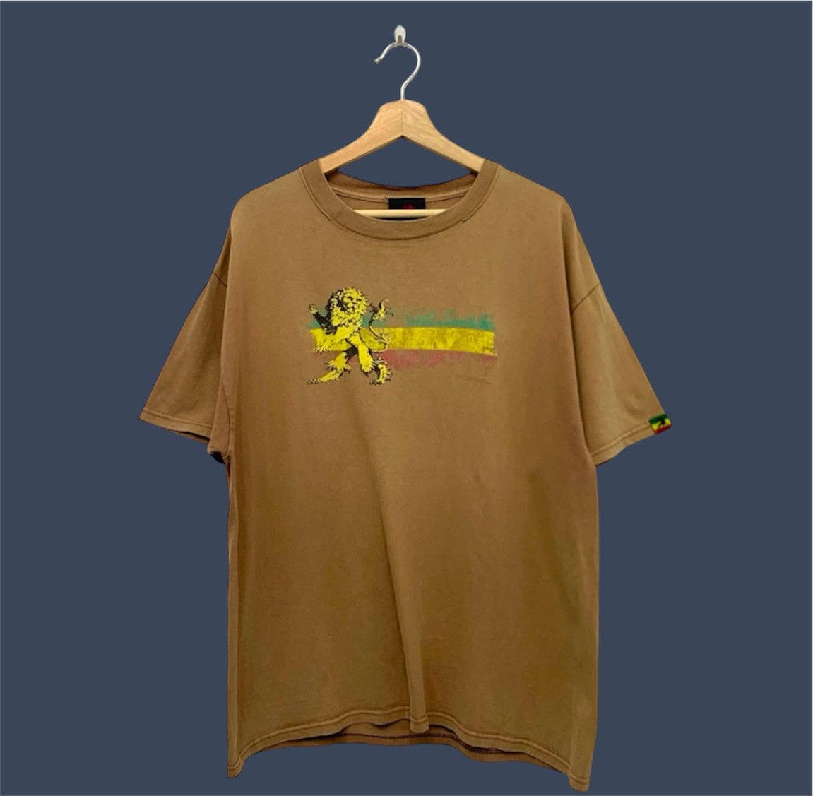 Zion Rootswear Sun Faded Vintage Zion Iron Lion T-shirt Size US L / EU 52-54 / 3 - 1 Thumbnail
