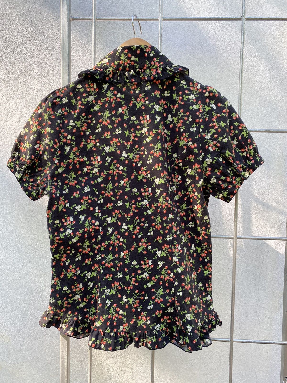 Japanese Brand × Seditionaries Peace Now Strawberry printed Ruffle Puff Blouse shirt Size M / US 6-8 / IT 42-44 - 12 Thumbnail