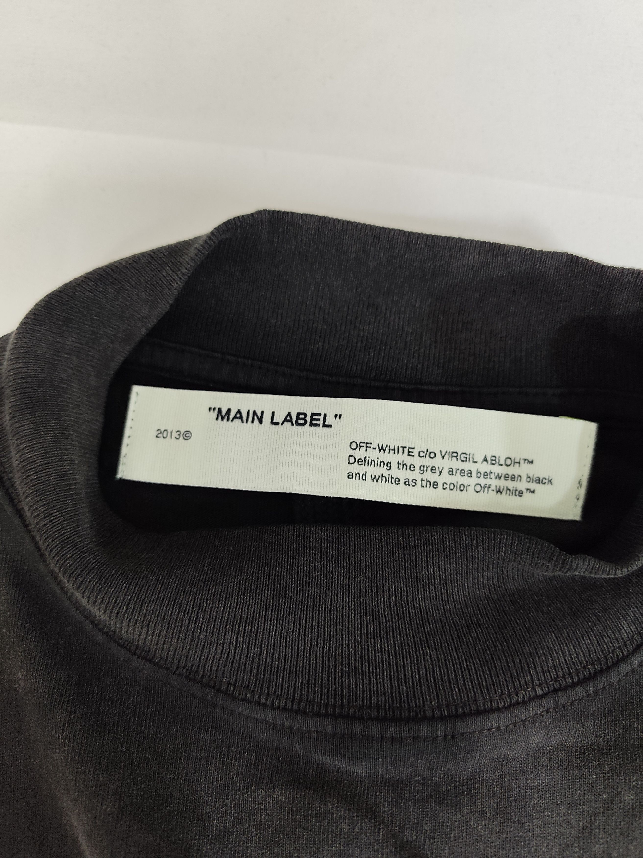 Off-White Off-White "Hand Logo Long Sleeve Mock Neck" Size US M / EU 48-50 / 2 - 7 Thumbnail