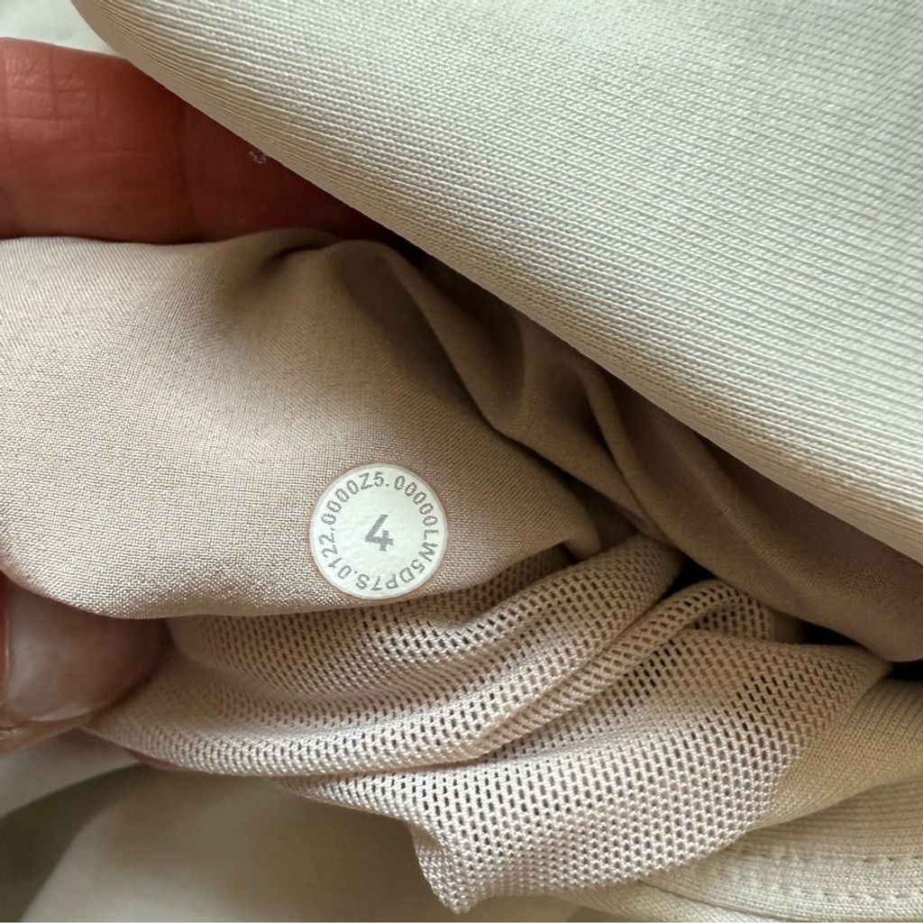 Lululemon Lululemon Athletica Softstreme Cream Track Pants Size 27" / US 4 / IT 40 - 6 Thumbnail