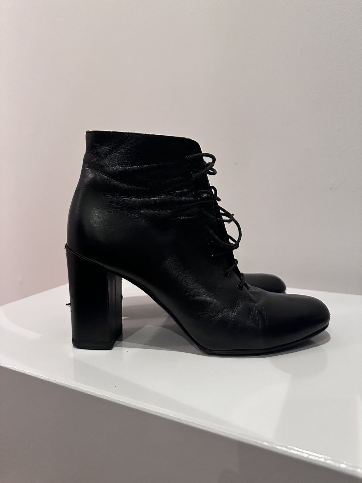 Saint Laurent Paris Saint Laurent Paris “Babies” 90 Leather Lace-Up Boots IT 39 Size US 9 / IT 39 - 1 Thumbnail