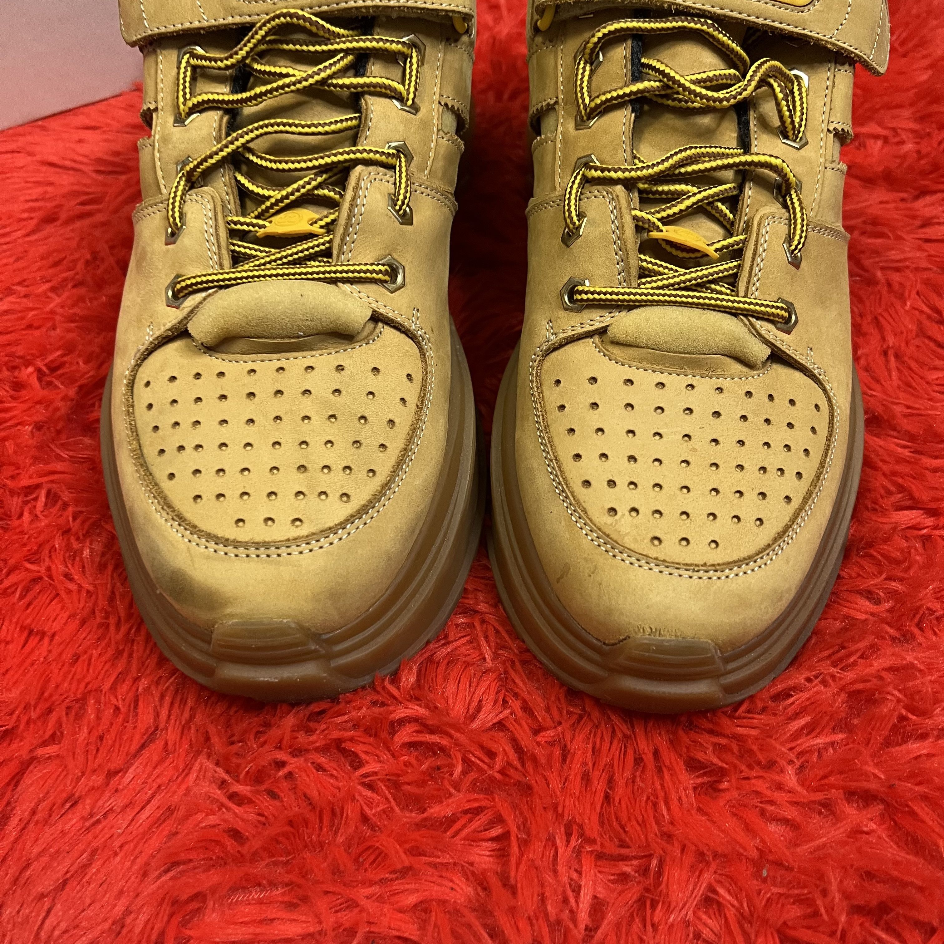 Maison Margiela Maison Margiela Fit Boot Sneaker Wheat Size US 11 / EU 44 - 10 Thumbnail
