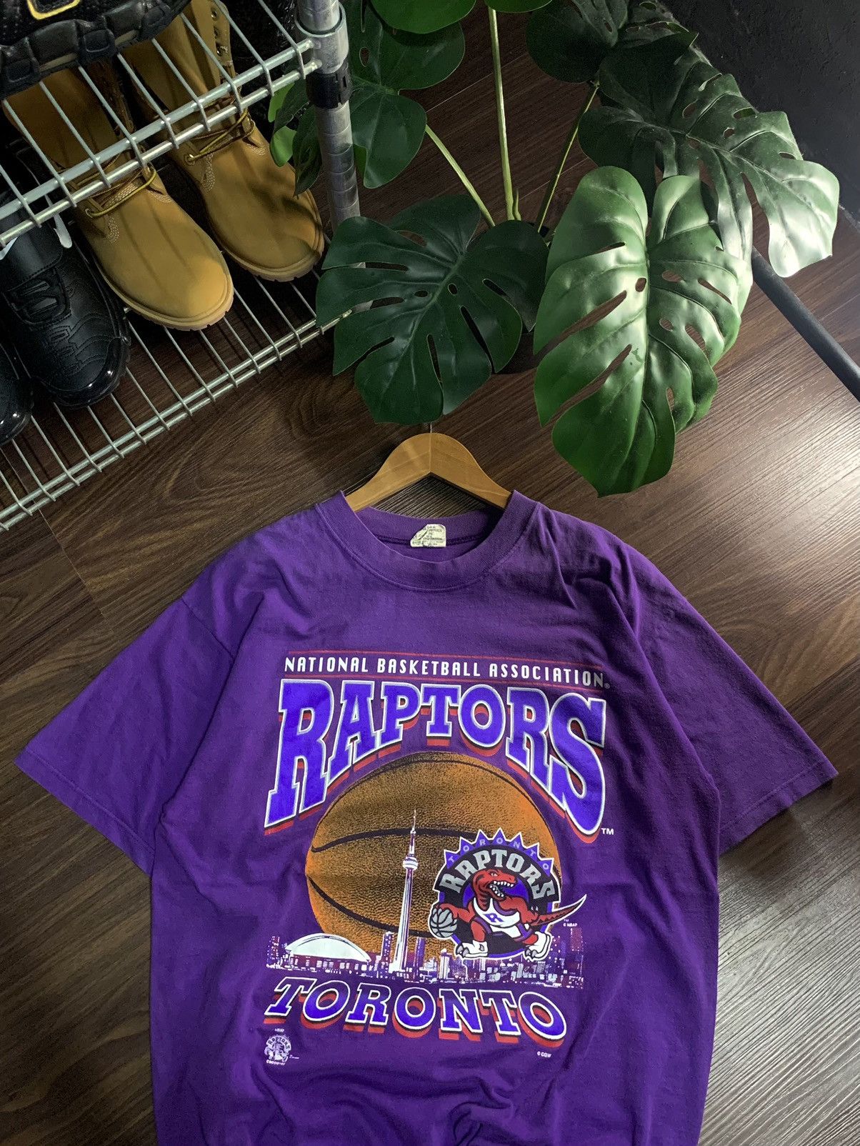 NBA VINTAGE TORONTO RAPTORS NBA 90s Size US L / EU 52-54 / 3 - 1 Thumbnail