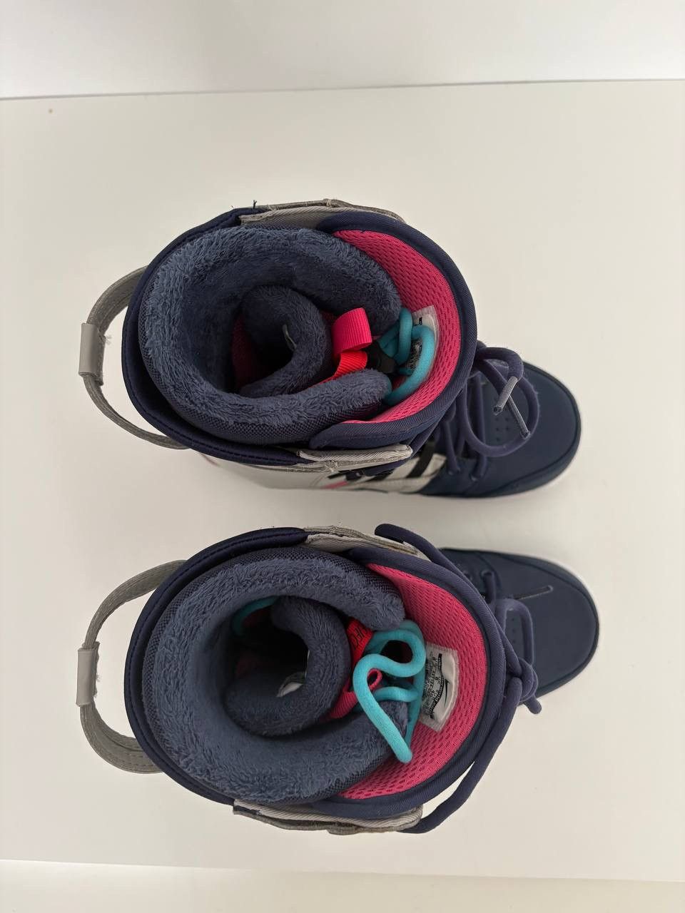 Nike Nike SB Vapen Snowboarding Boots Grey Pink Blue Size US 7 / EU 40 - 2 Thumbnail