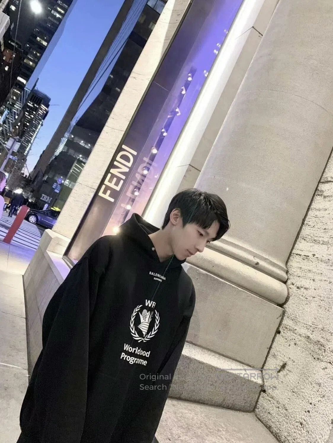 Balenciaga Balenciaga Letter Print Hoodie Unisex L. Size US L / EU 52-54 / 3 - 5 Thumbnail