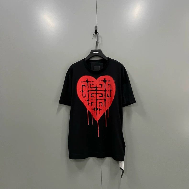 Givenchy Givenchy SizeXXXL Chito Collaboration 4G Graffiti Heart Sho Size US M / EU 48-50 / 2 - 1 Thumbnail