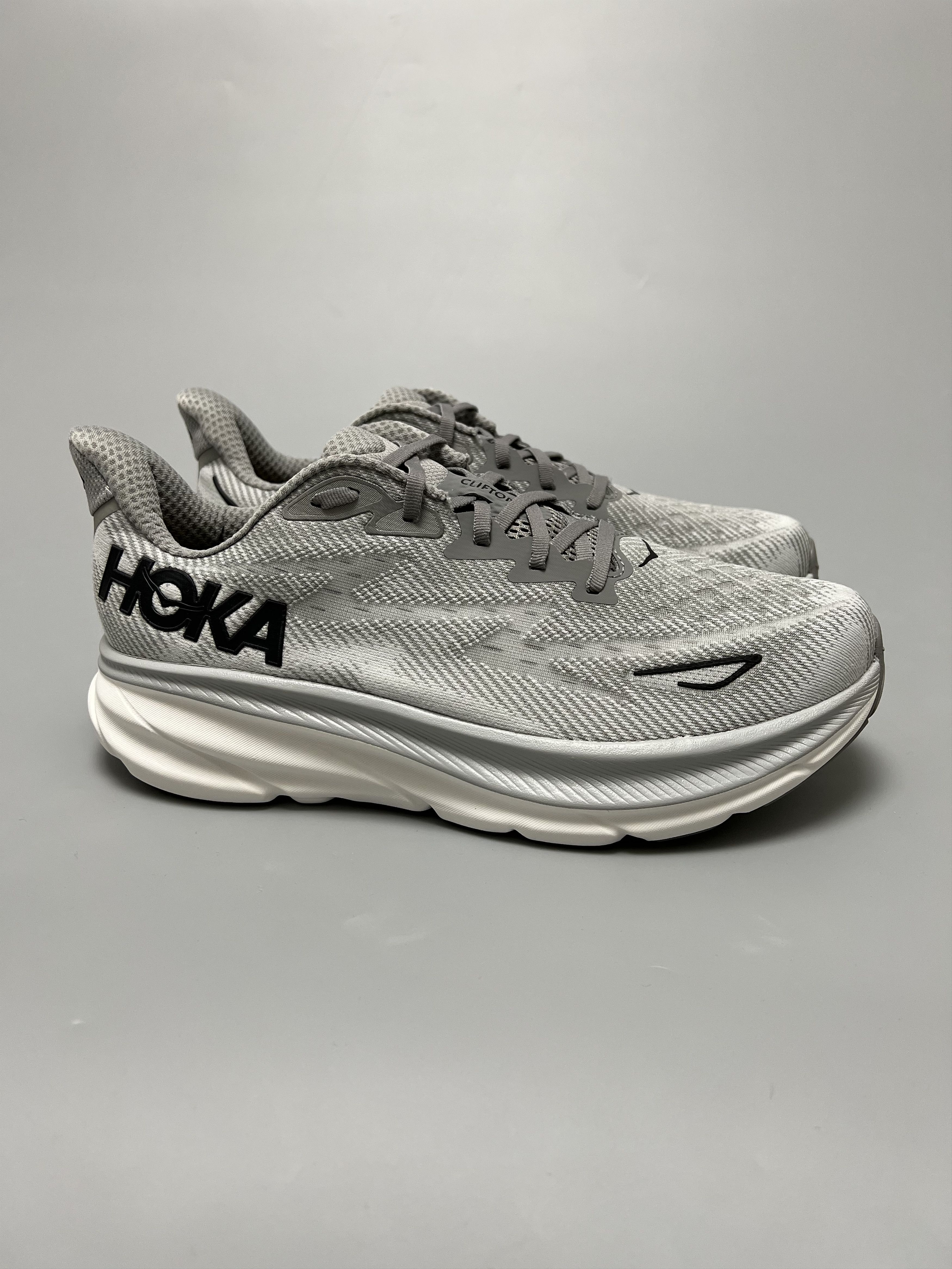 Hoka 11.5EE Hoka One One Clifton 9 Wide Running Shoes Walking Gym Size US 11.5 / EU 44-45 - 2 Thumbnail