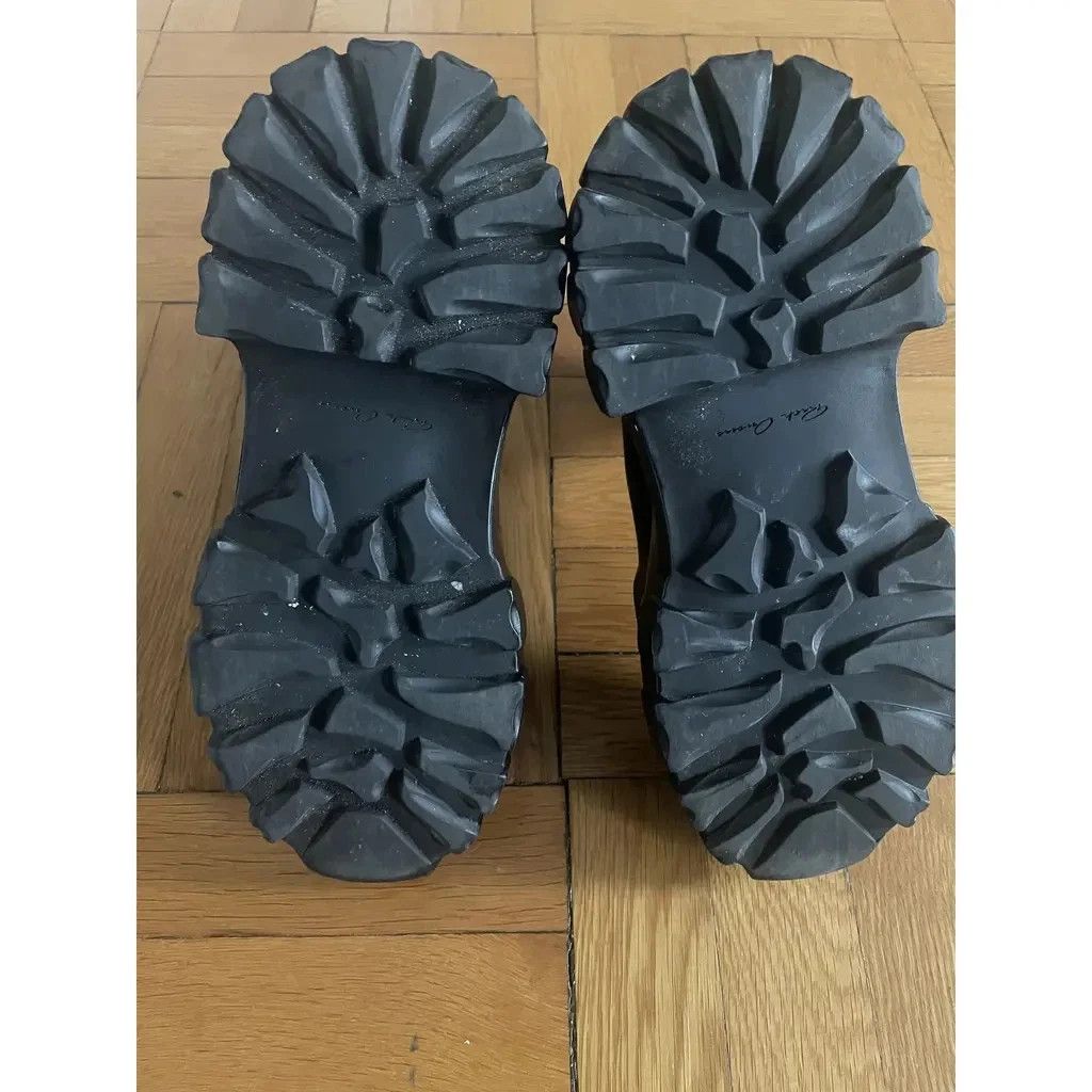 Rick Owens Gently used Rick Owens Beatle Bozo Tractor Boots, size 37 Size US 7 / IT 37 - 4 Thumbnail