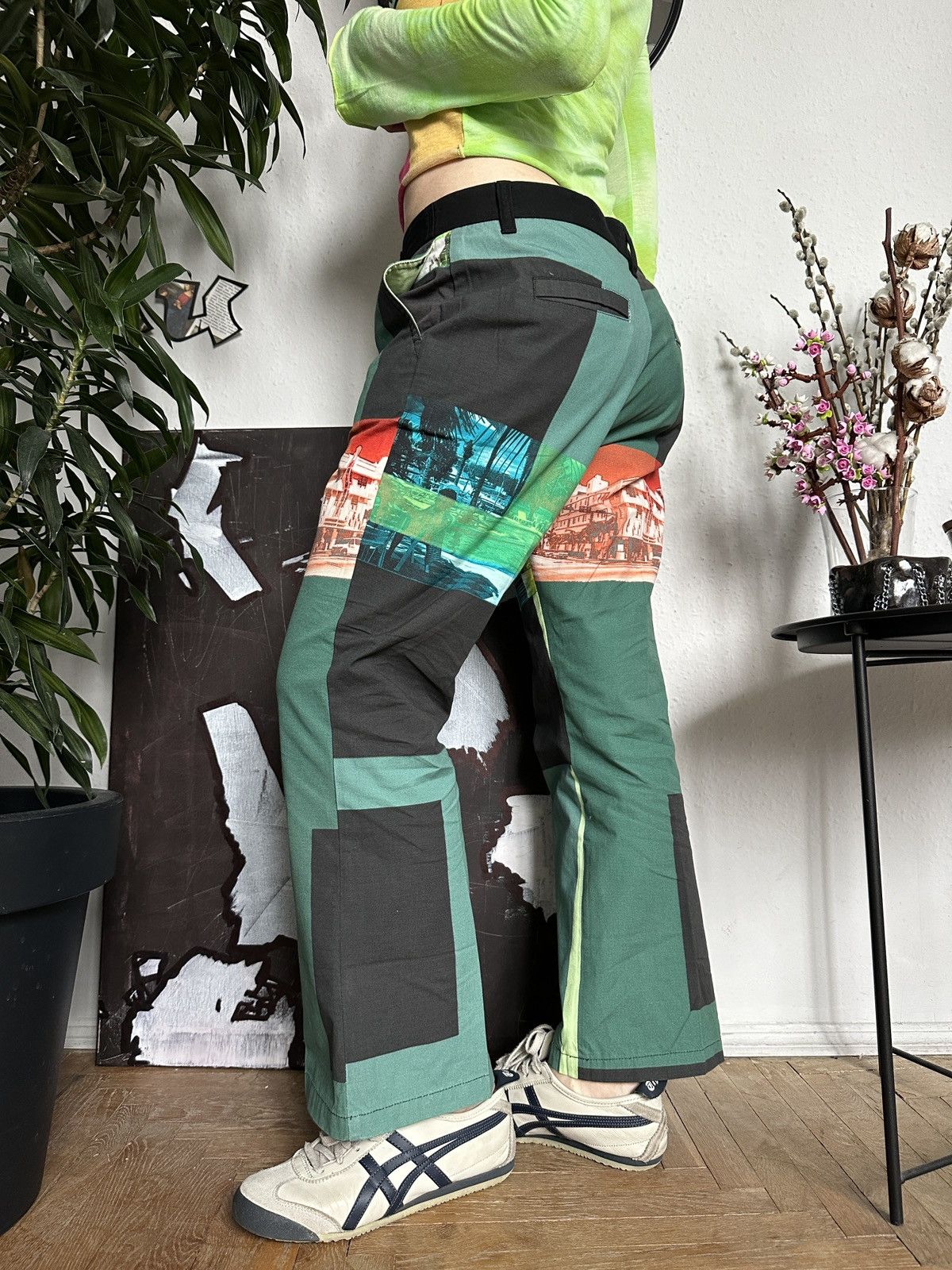 Custo Barcelona Deadstock Graphic Printed Futuristic Custo Barcelona Pants Size 27" / US 4 / IT 40 - 3 Thumbnail