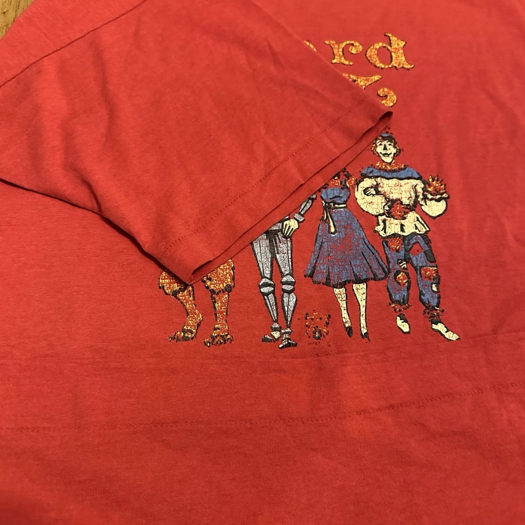 Fruit Of The Loom VINTAGE Fruit of the Loom T Shirt Large Red 90s The Wizard Of Oz Graphic Dorothy Single Stitch Men Size US L / EU 52-54 / 3 - 4 Thumbnail