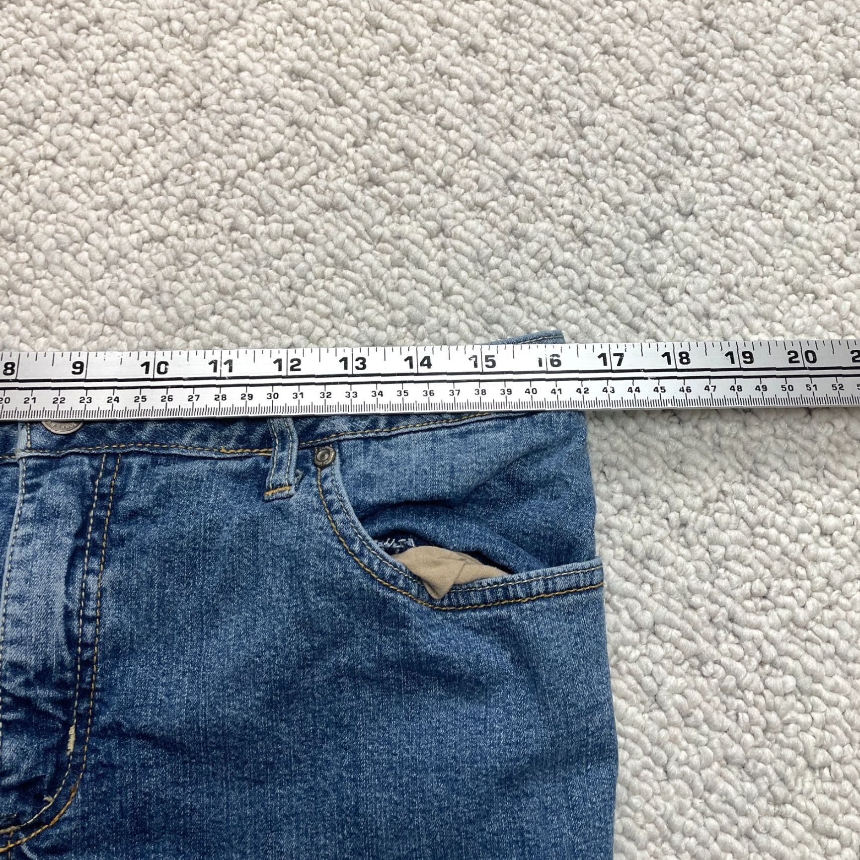 Vintage St. John's Bay Jeans Womens 12 Blue Denim Bootcut Medium Wash Mid Rise 32x31.5 Size 34" / US 12 / IT 48 - 6 Thumbnail