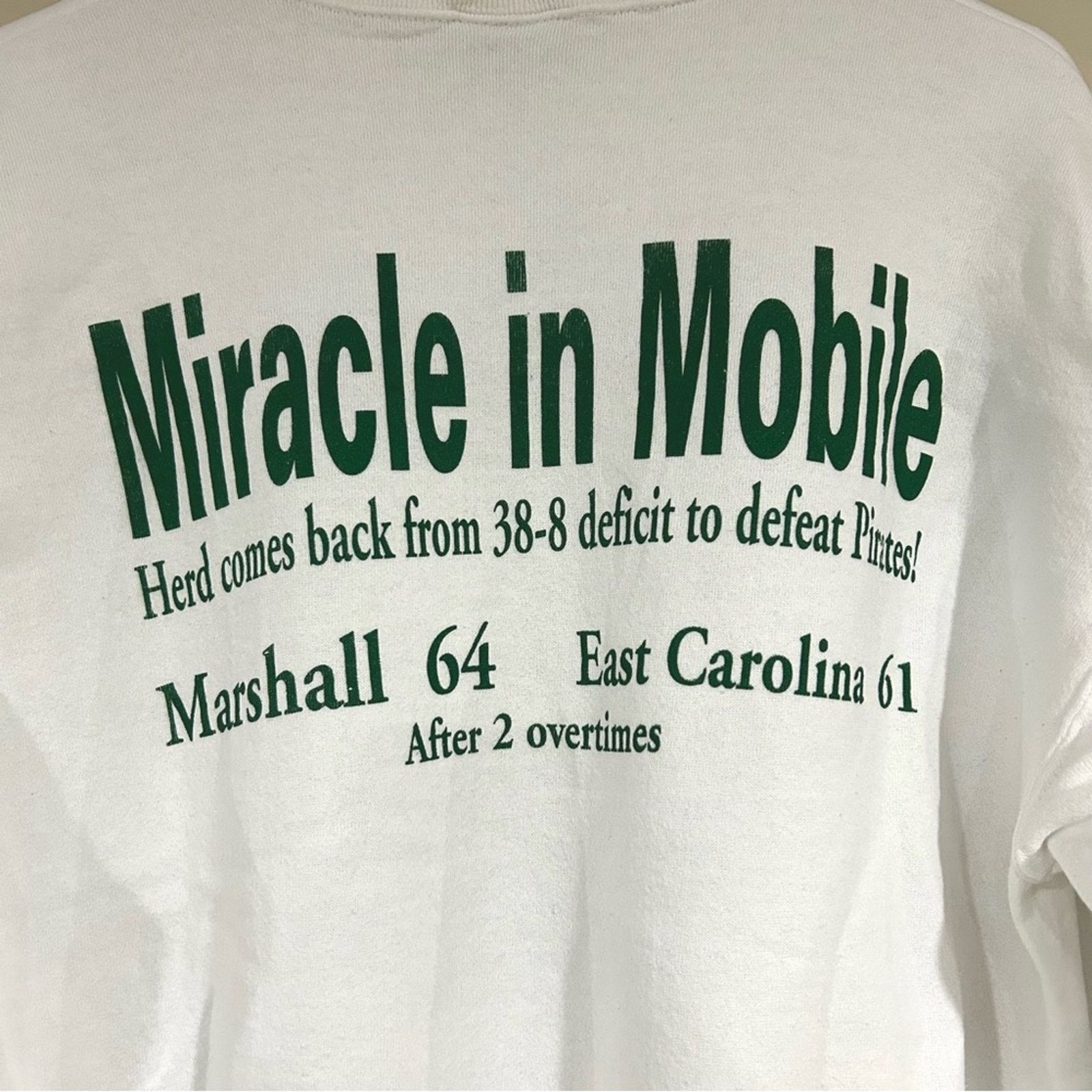 Fruit Of The Loom Vintage 2001 East Carolina Vs Marshall Football Shirt Size US L / EU 52-54 / 3 - 4 Thumbnail
