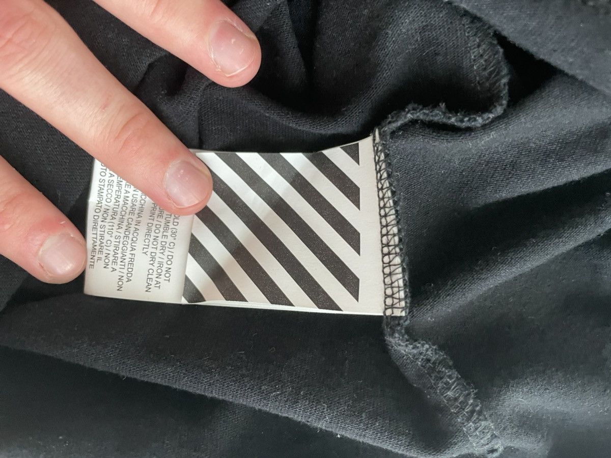 Off-White Off-White “Fire Hands” Tee, Black, Size L, Made in Portugal Size US L / EU 52-54 / 3 - 6 Thumbnail