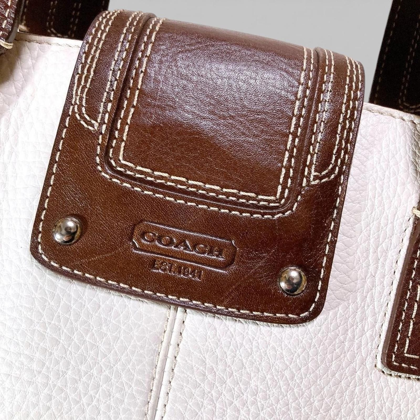 Coach Coach - White and Brown Leather Handbag Size ONE SIZE - 8 Thumbnail
