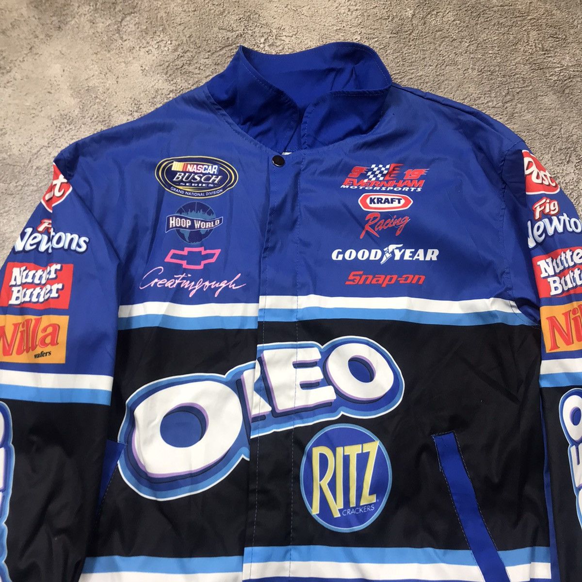Vintage Vintage 90s NASCAR Oreo Racing Jacket Streetwear Graphic L Size US L / EU 52-54 / 3 - 3 Thumbnail