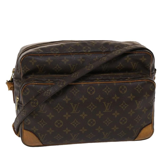 LOUIS VUITTON Louis Vuitton Monogram Nile GM Shoulder Bag M45242