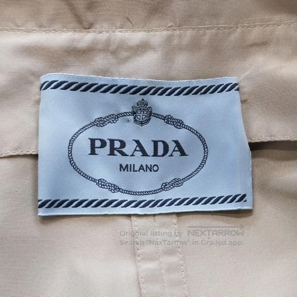 Prada Prada Silk Short Sleeve Blouse with Collar . Size XL / US 12-14 / IT 48-50 - 4 Thumbnail