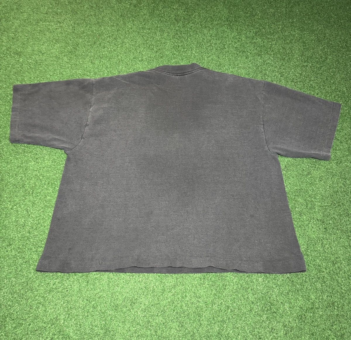 Vintage Dairy Queen Hot Eats Boxy Crop Fit 90s Faded 22x23 T Shirt Size US M / EU 48-50 / 2 - 4 Thumbnail