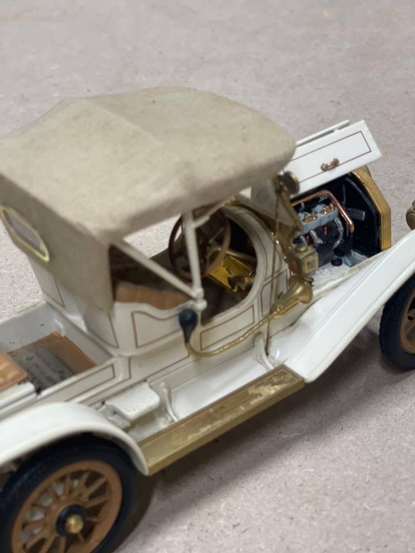 Vintage DIECAST 1/24 1910 CADILLAC ROADSTER Size ONE SIZE - 5 Thumbnail