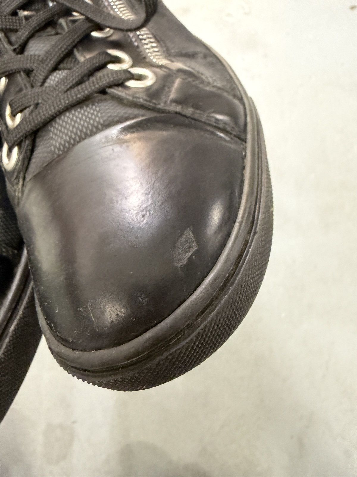 Louis Vuitton Louis Vuitton Leather Low Top Zip Sneakers Size US 7 / EU 40 - 3 Thumbnail