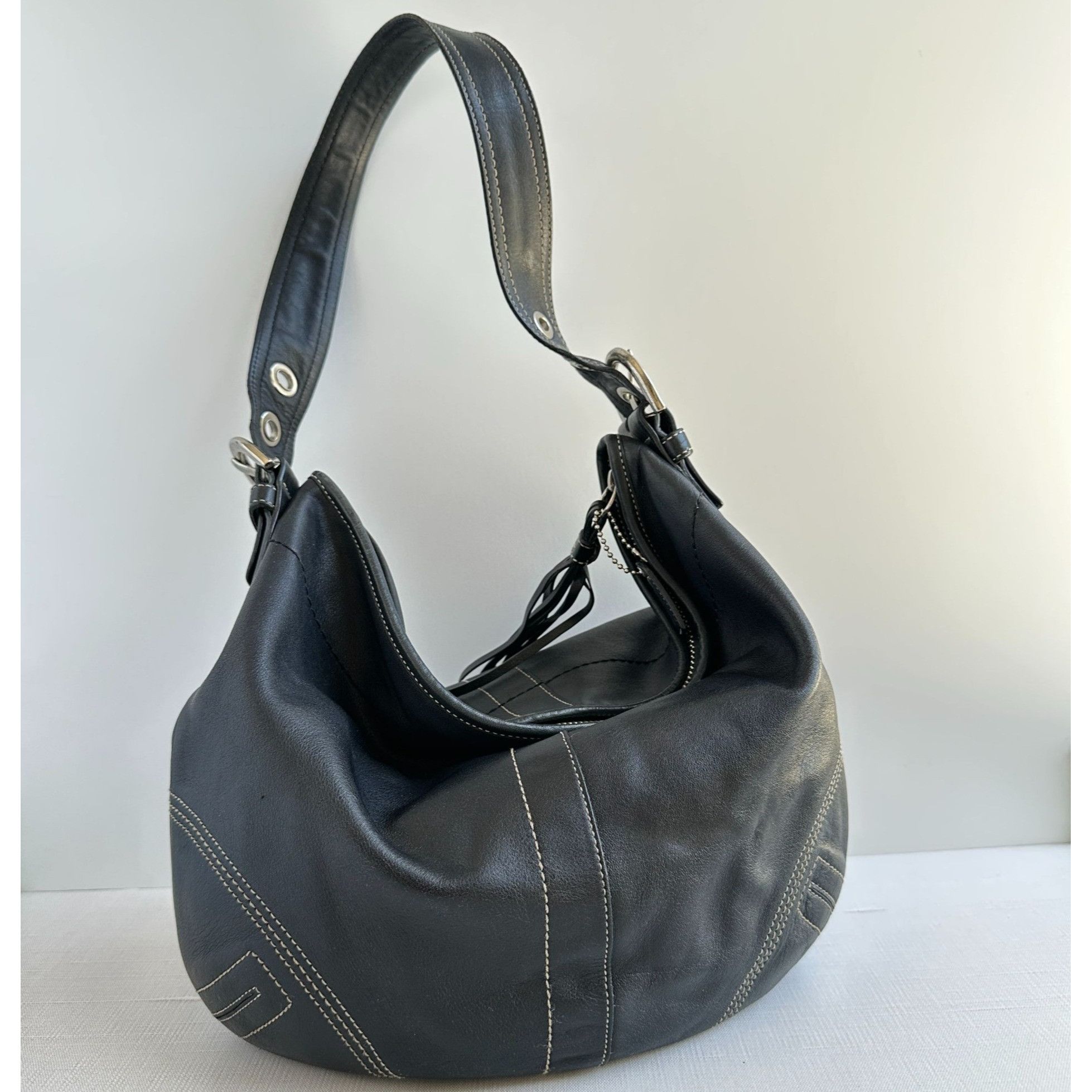 Coach Soho Hobo Black Leather Bag F05D-8A03